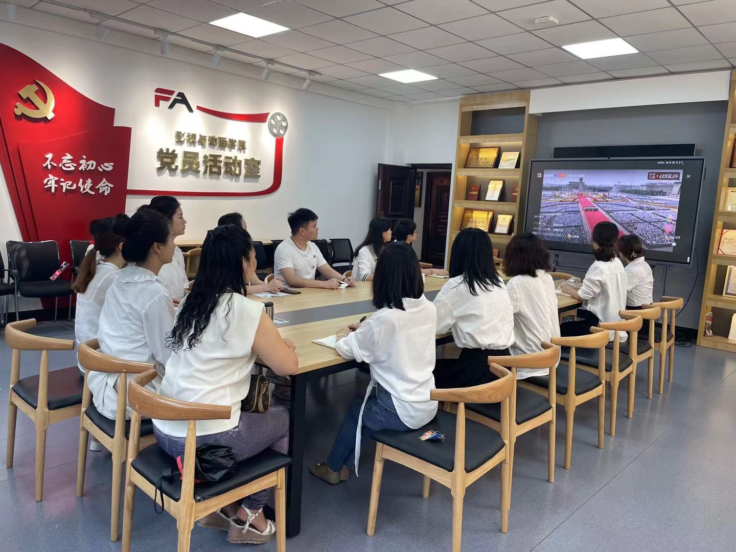 成都大学.jpg 成都大学.jpg