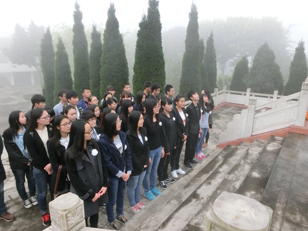 http://www.cmc.edu.cn/upload/file/images/CIMG0255(1).JPG