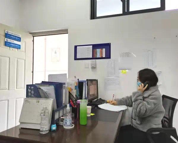 成医组建抗疫心理援助团队 帮助封控区居民积极疏导