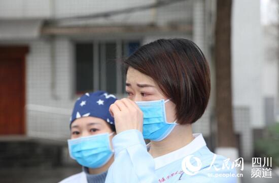 送别现场(新都区融媒体中心供图)